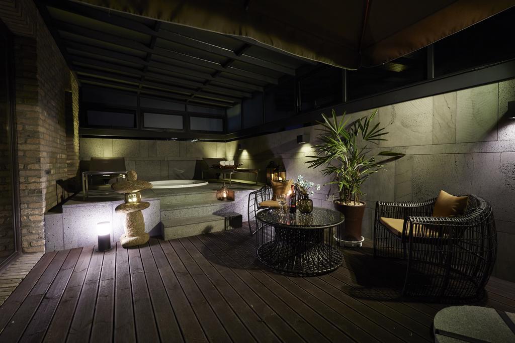 Chungbuk Inno City Namoo Hotel Eumseong Room photo